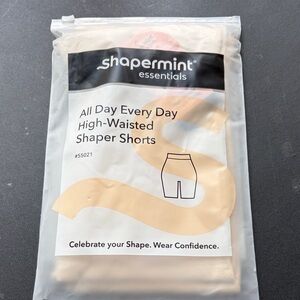 Shapermint Essentials All Day Every Day High-Waisted Shaper Shorts - Chai / XL